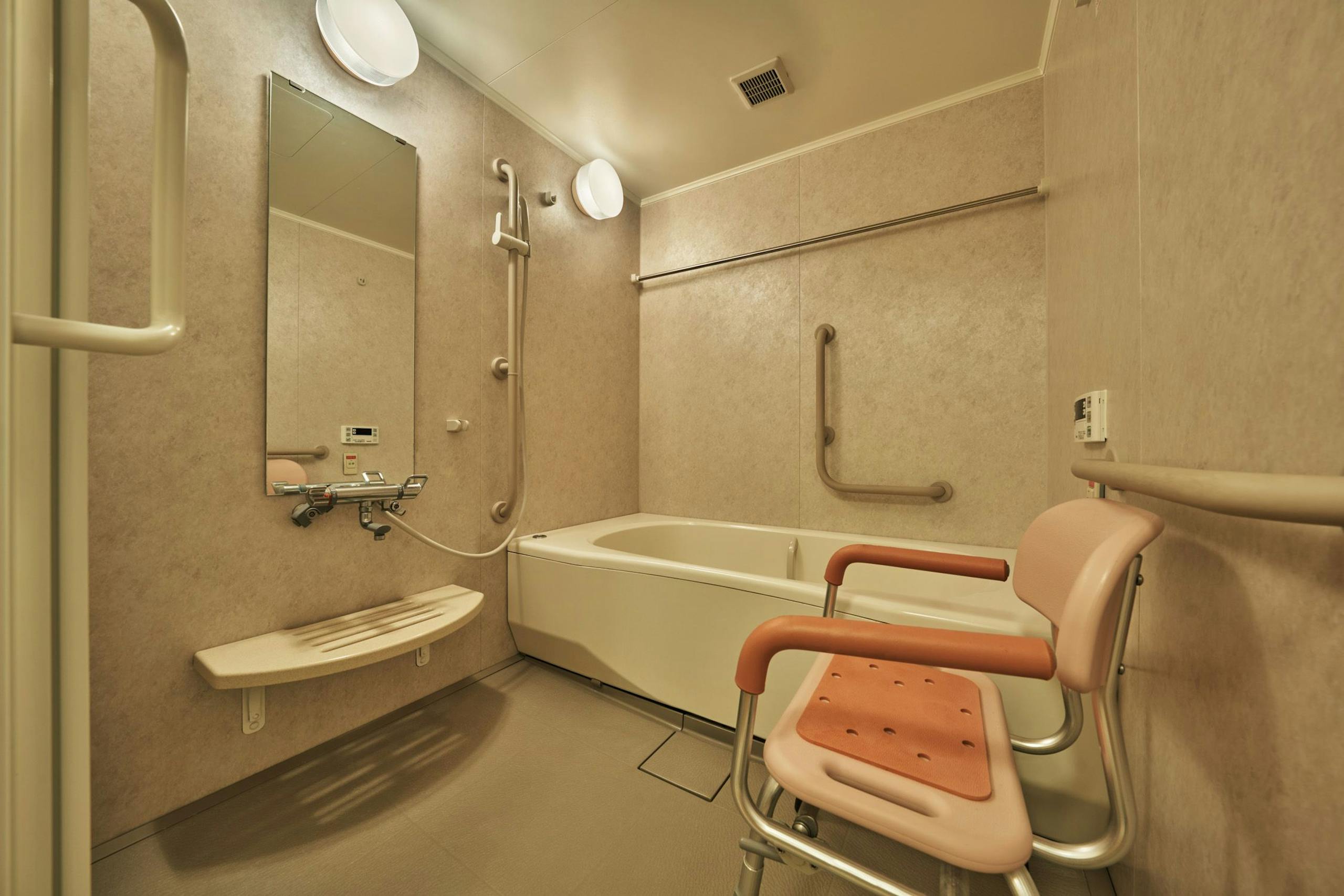 【東急バケーションズ蓼科】ユニバーサルルーム(最大6名・70平米)バスルーム