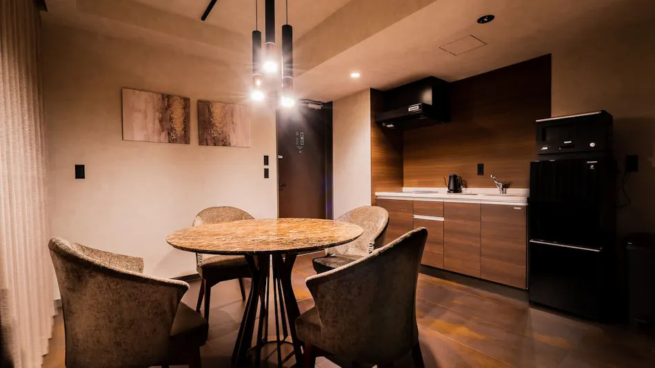 Randor Hotel Namba Osaka Suites