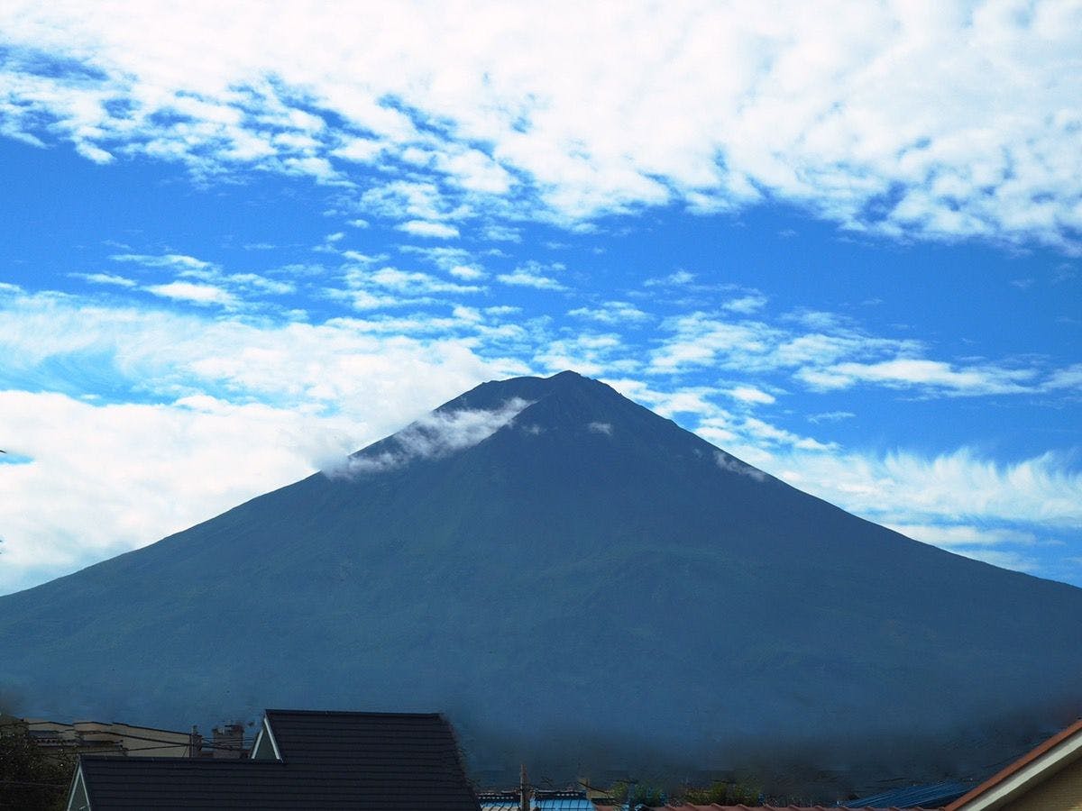 富士暁月 空