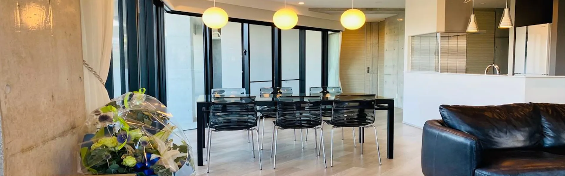 CONDOMINIUM 紅-BIN-