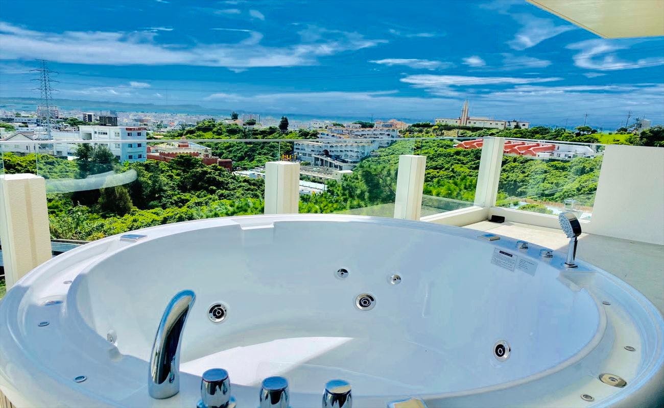 CONDOMINIUM 紅-BIN-