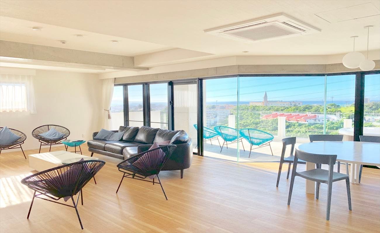 CONDOMINIUM 紅-BIN-