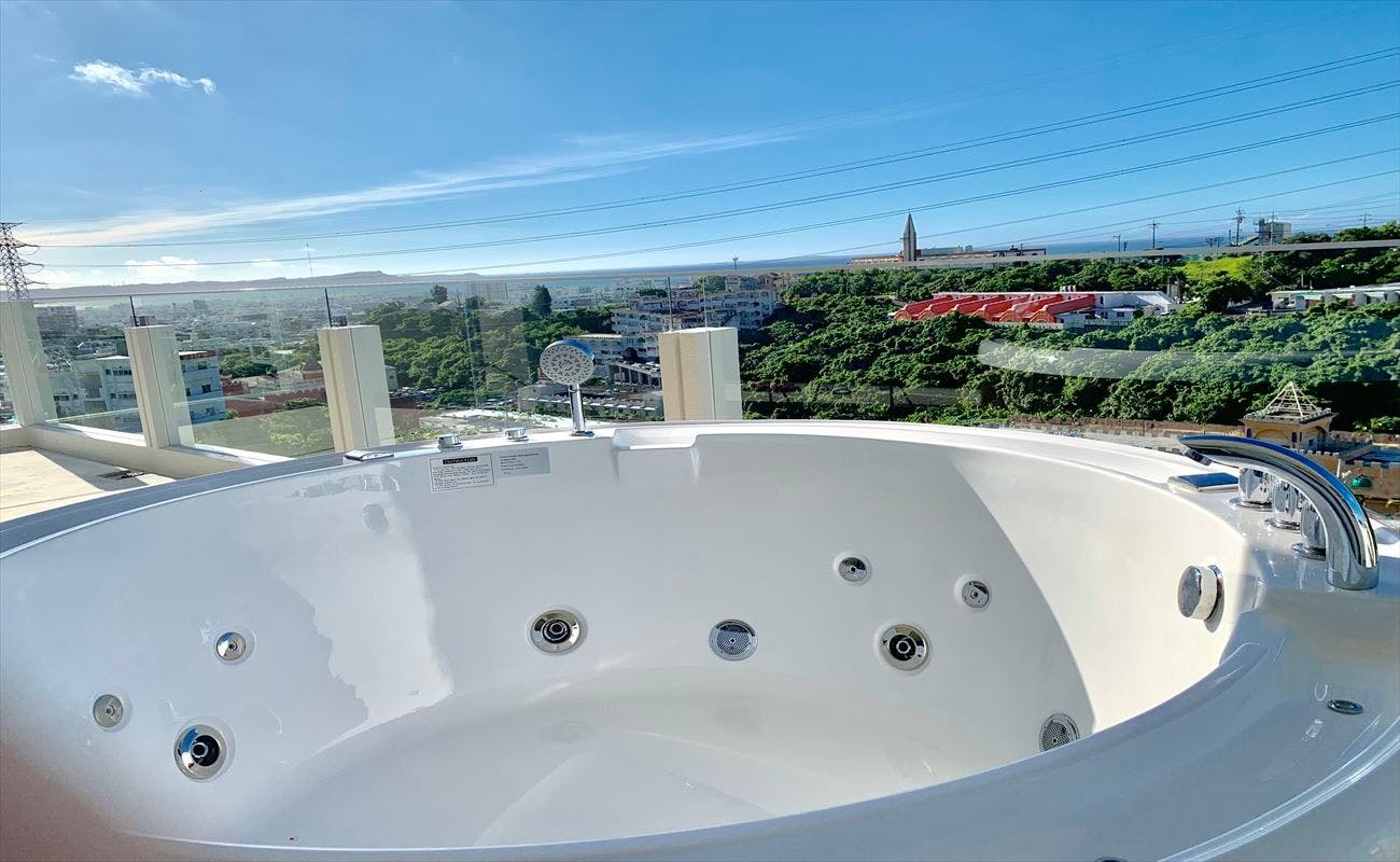 CONDOMINIUM 紅-BIN-