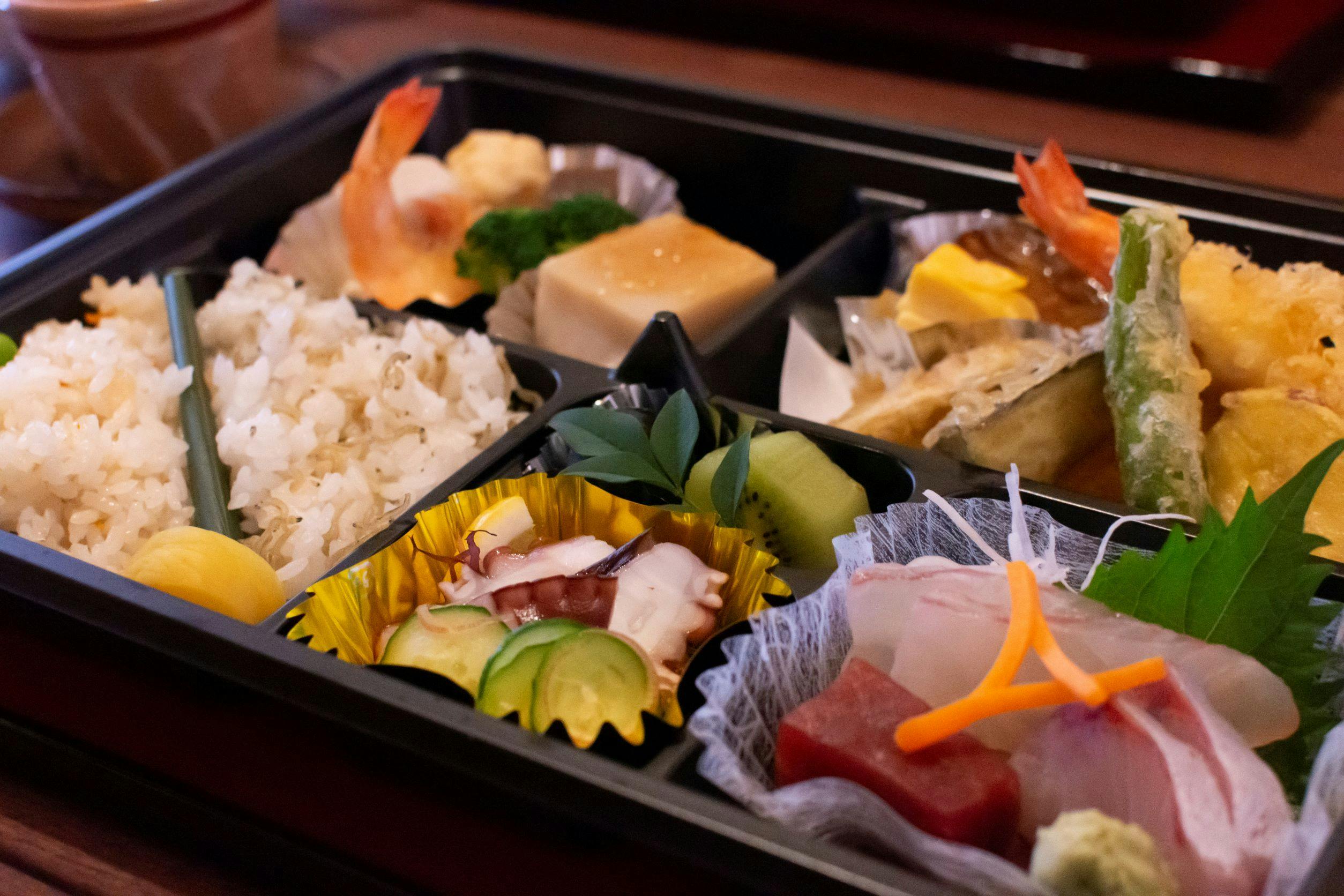 เบนโตฤดูกาลที่มีความอร่อยจากเซโตอุจิ