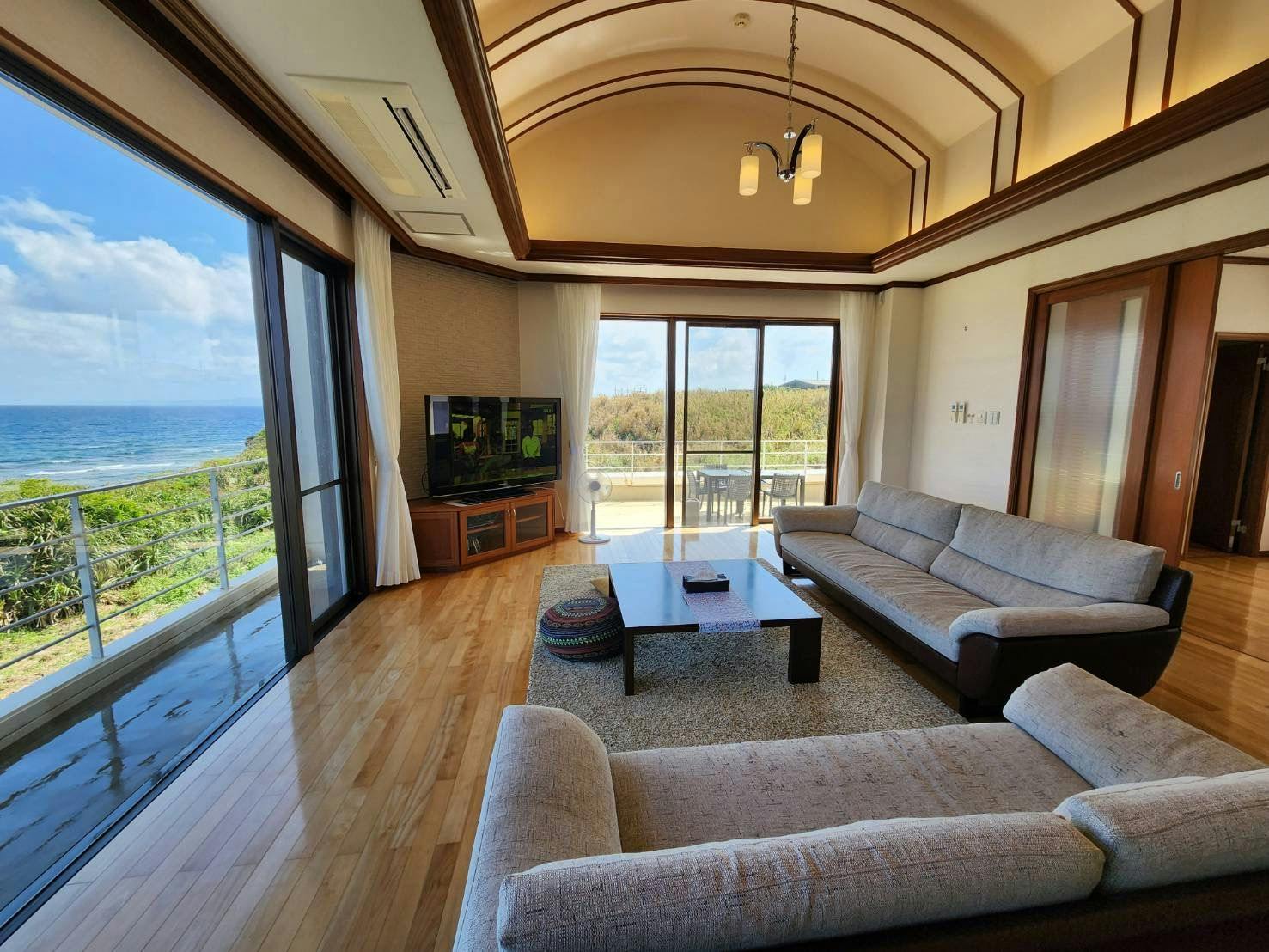 Villa LUXE