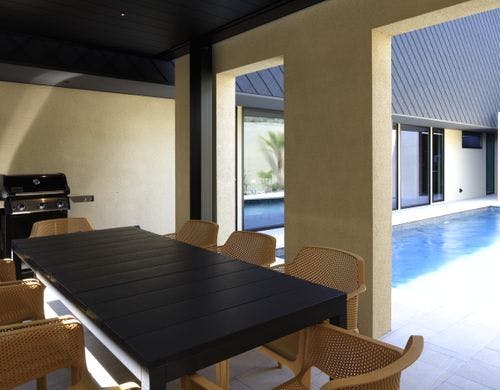 【ＯＬＩＬＩ】