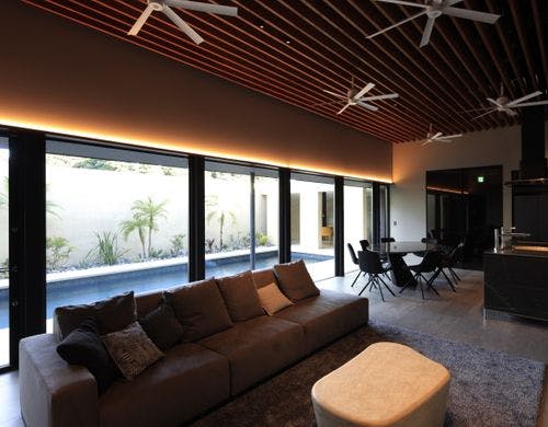 【ＯＬＩＬＩ】