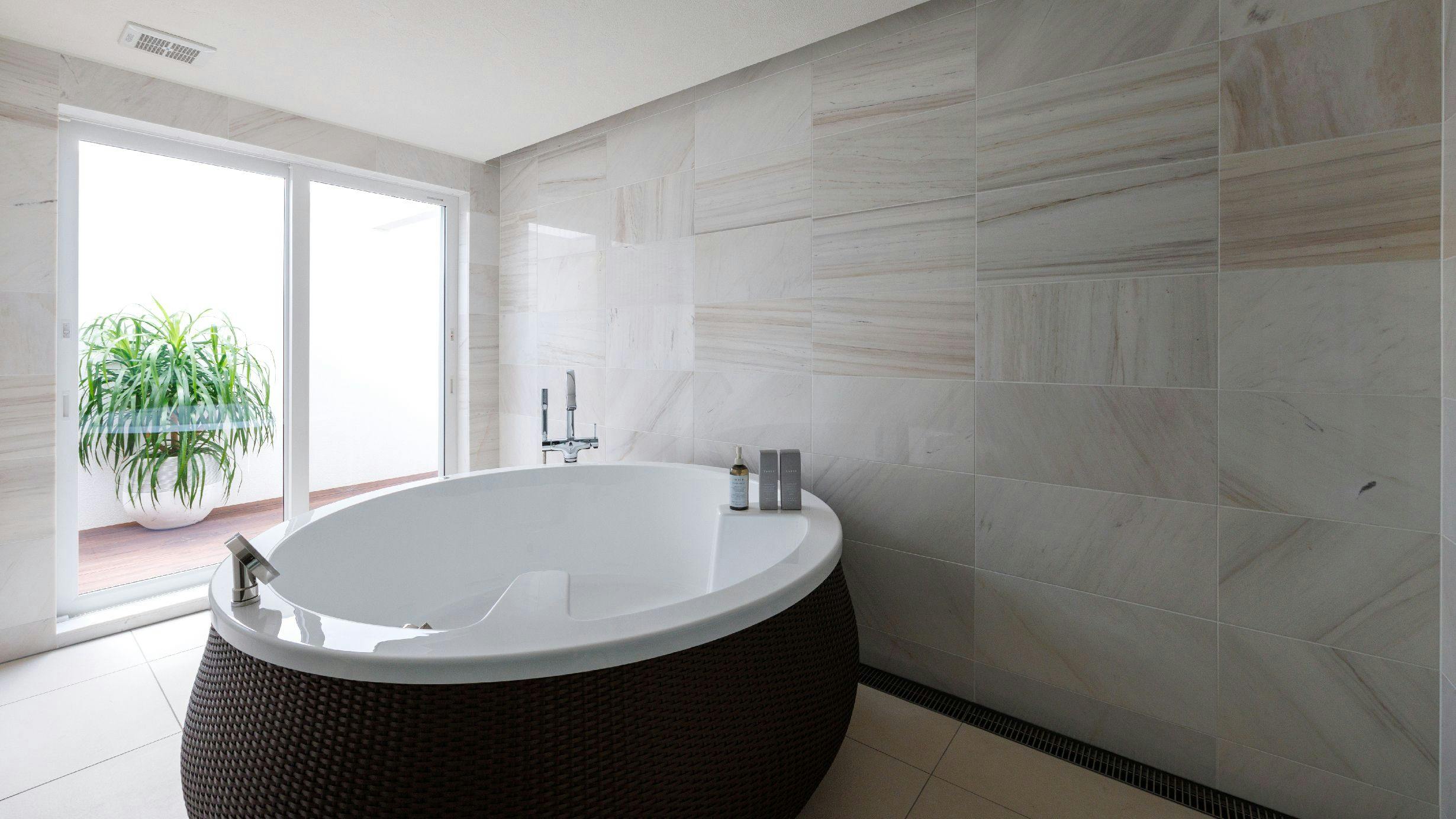 จากุซซี่