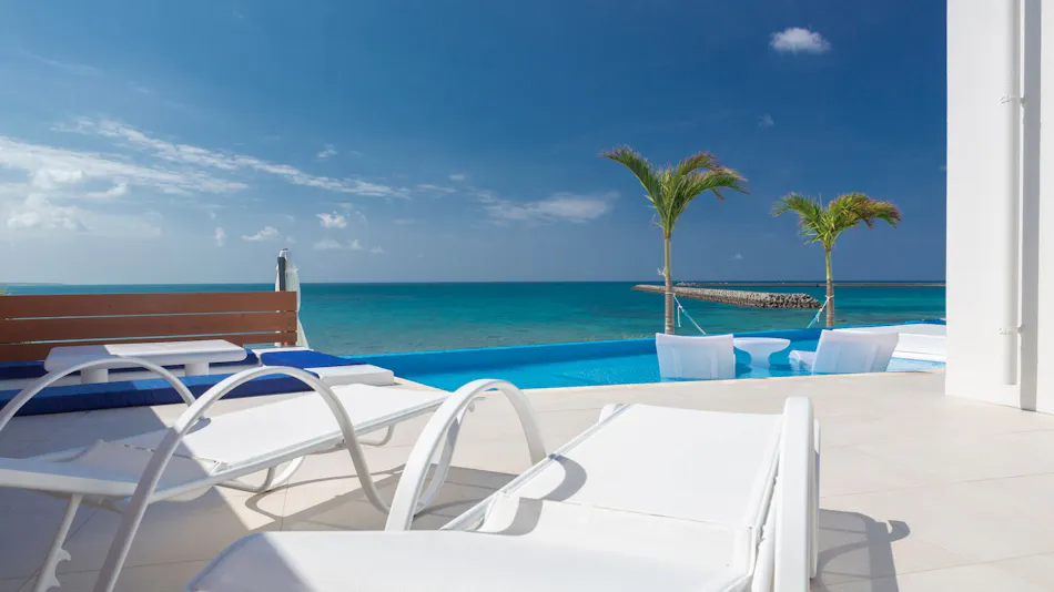Ronsard Resort IRABU