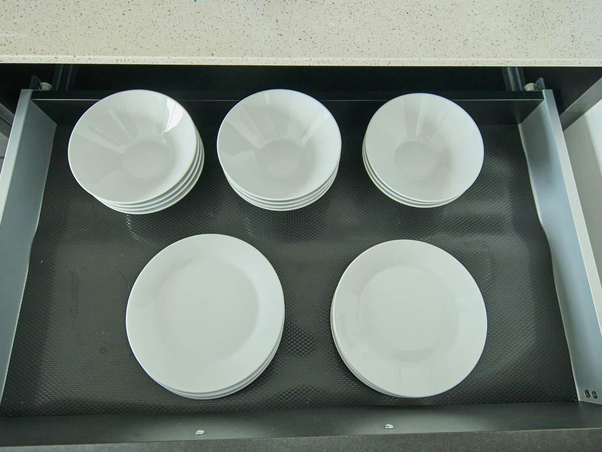キッチン備品：食器