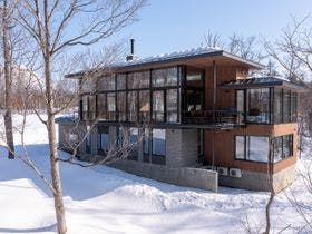 【北海道ニセコ・ルスツの貸し別荘・コテージ・ログハウス・コンドミニアム】惺絆（セナ）