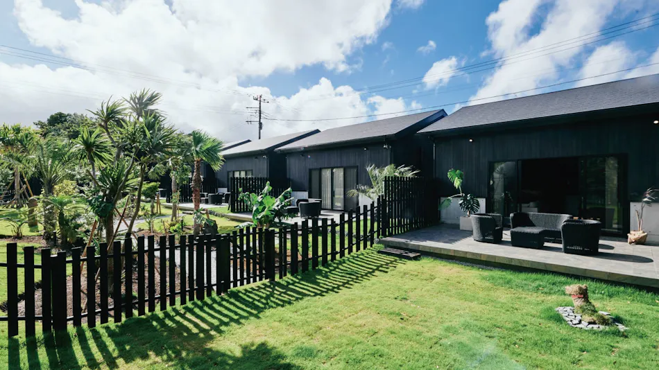 LAVA SAUNA & VILLA