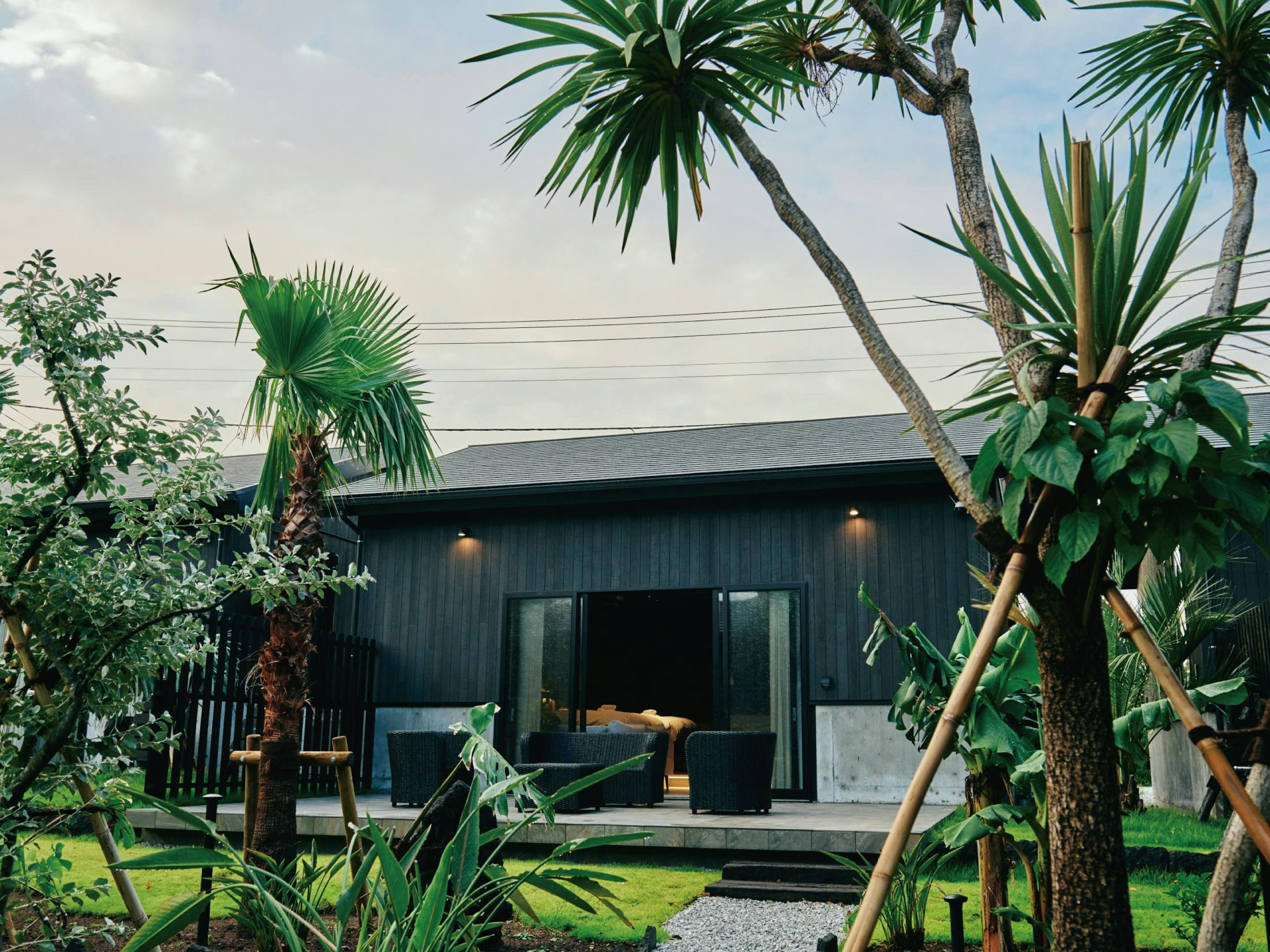LAVA SAUNA ＆ VILLA