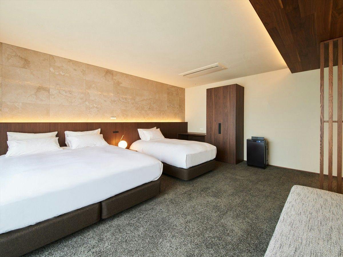 Lentement suite-villa AWAJI