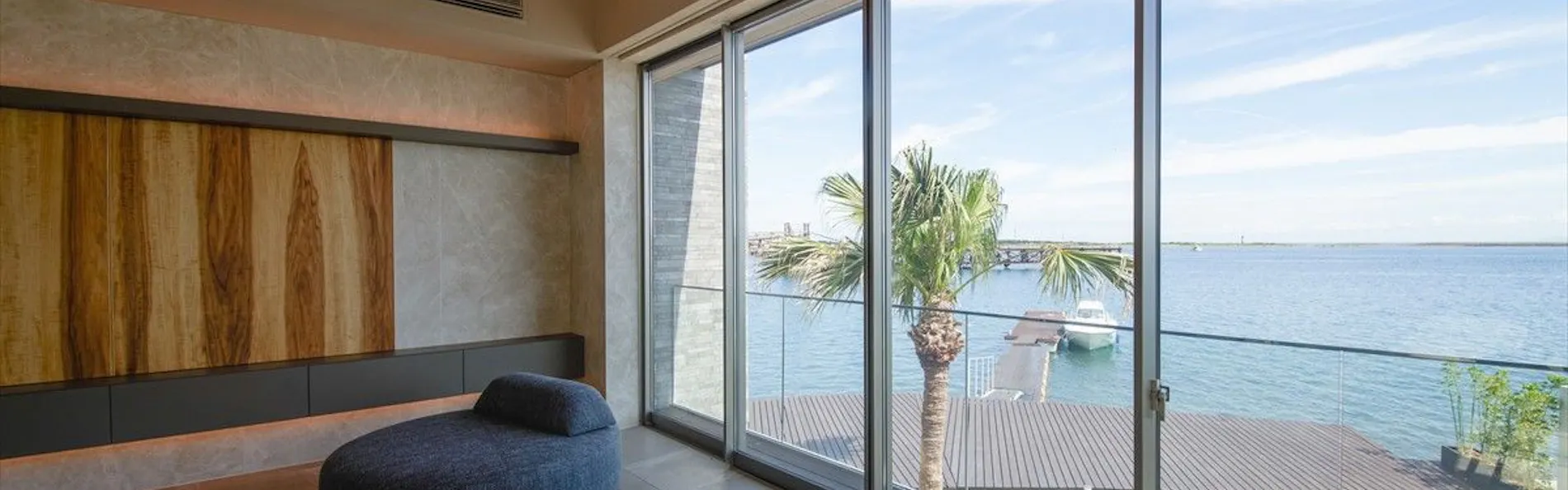 Lentement suite-villa AWAJI