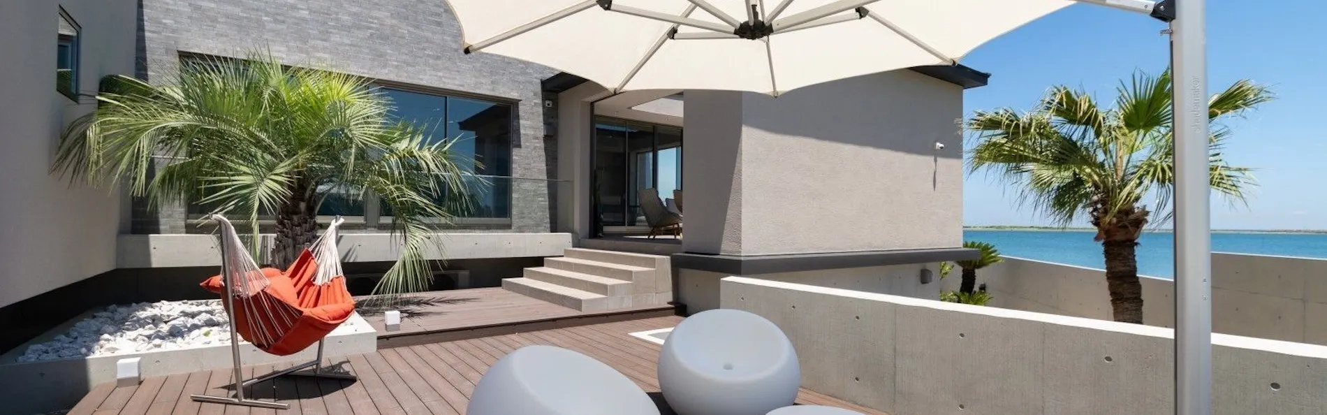 Lentement suite-villa AWAJI