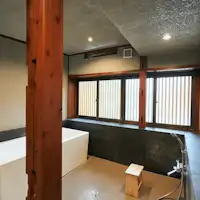 母屋バスルーム