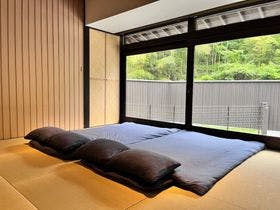 小塩の灯り「石垣の別荘」