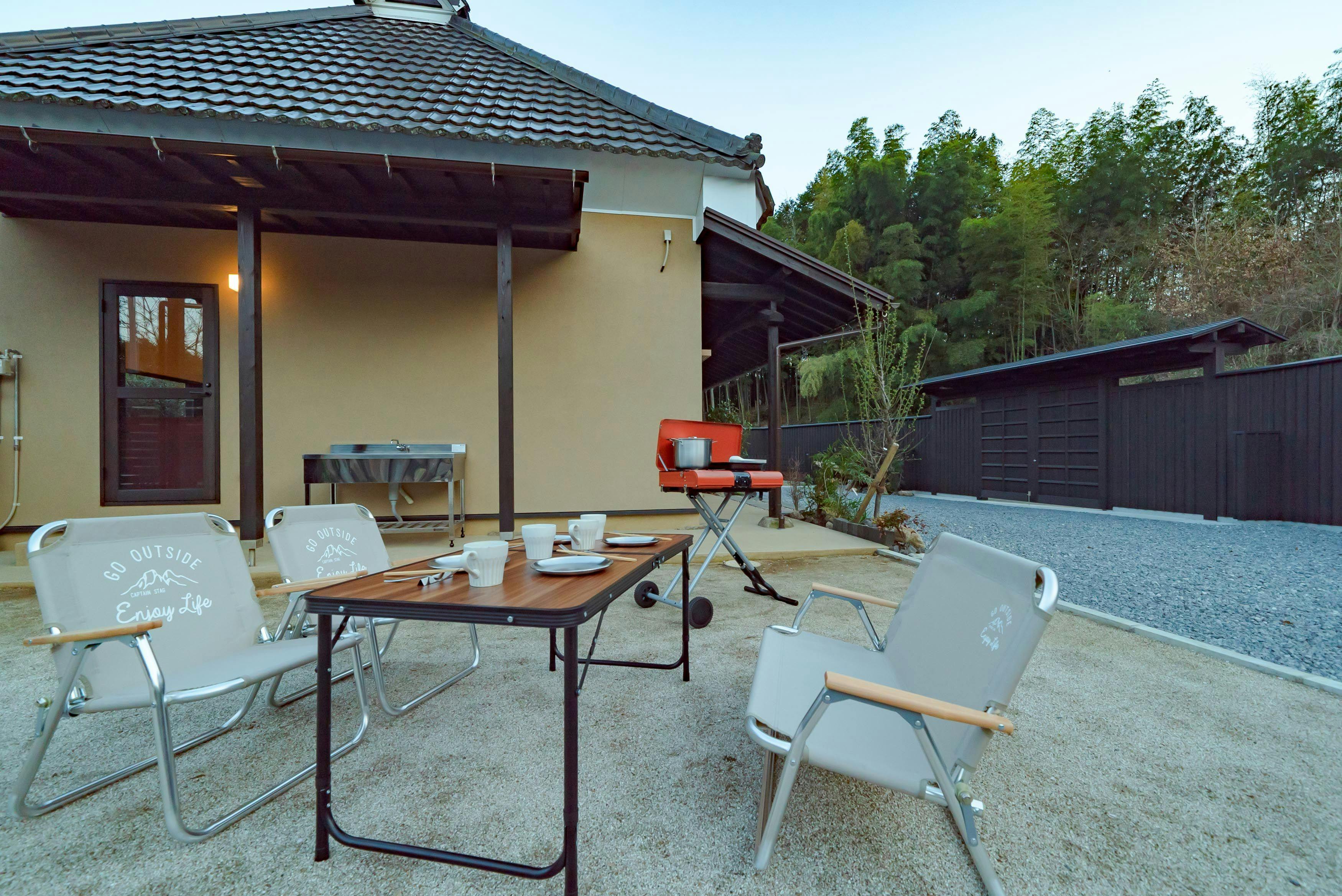 星空の下BBQができるアウトドアスペース