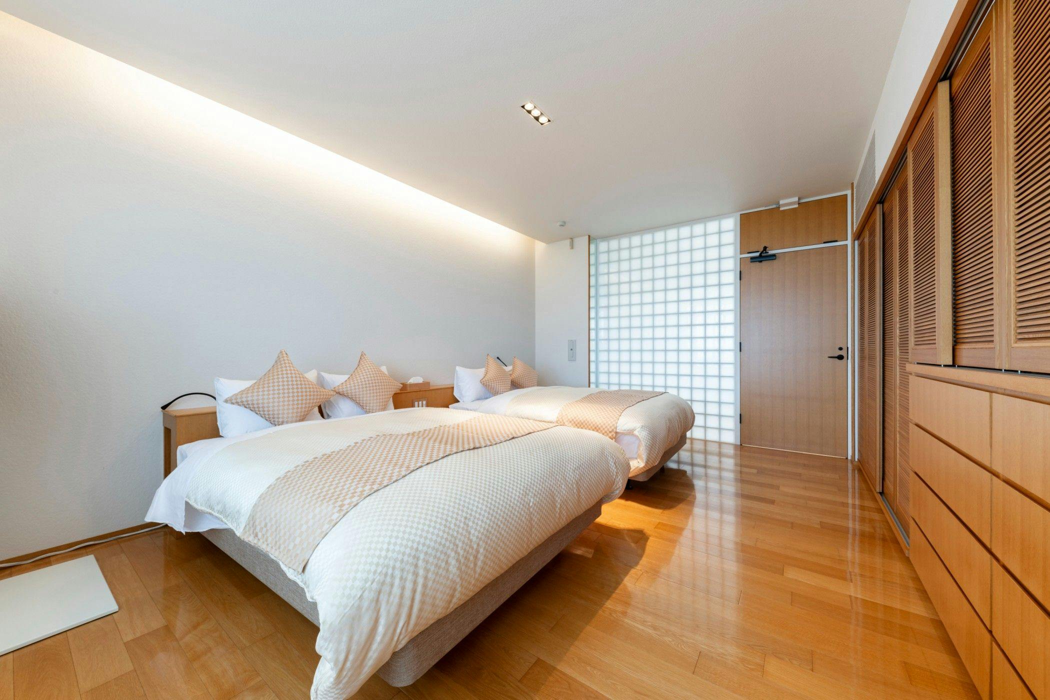 VILLA ORCHID