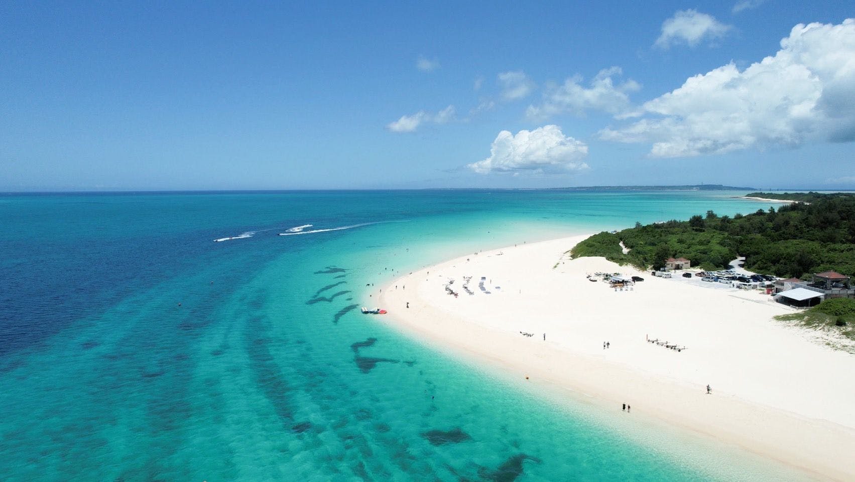 東洋一美しい与那覇前浜ビーチ