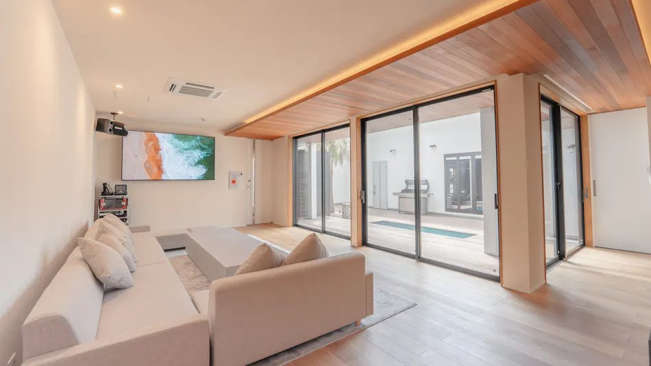 THE Ocean’s Villa Ichinomiya