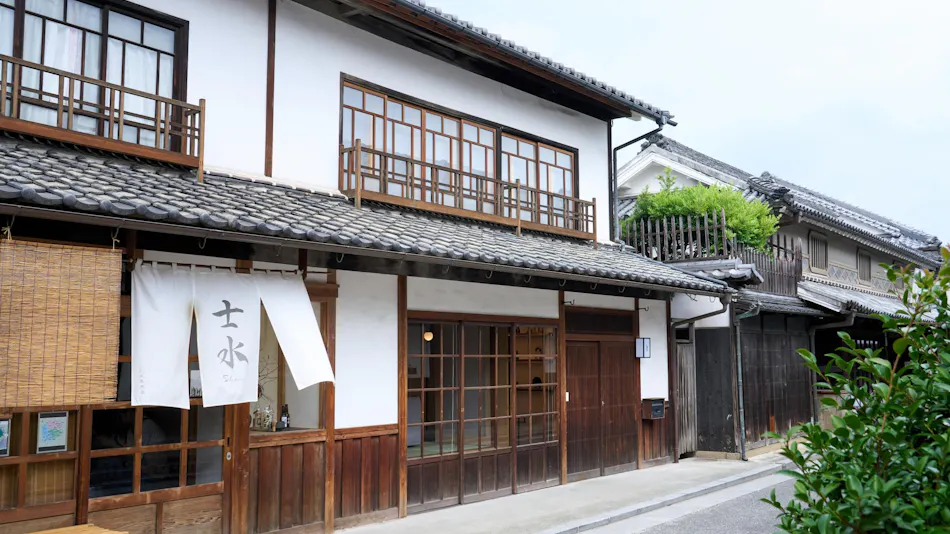 HAKUHA