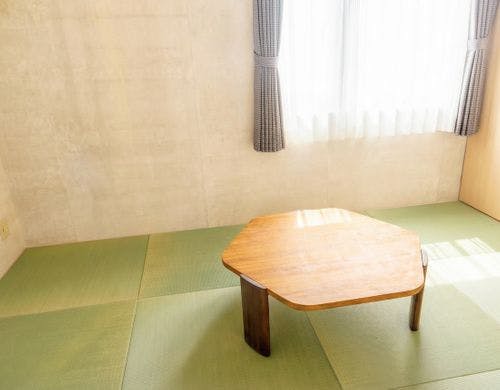部屋　畳ベッドx2