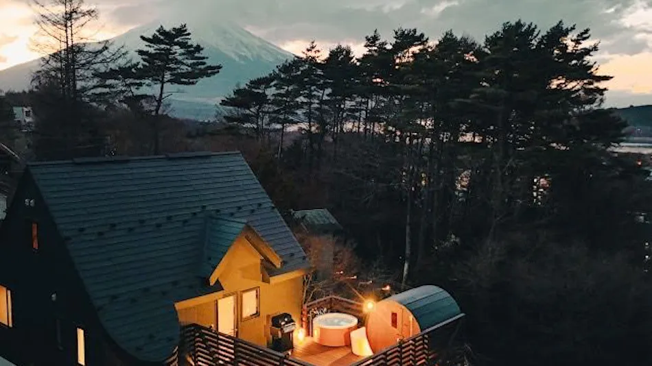 THE BLISS FUJI – Yamanakako private villa with Noël