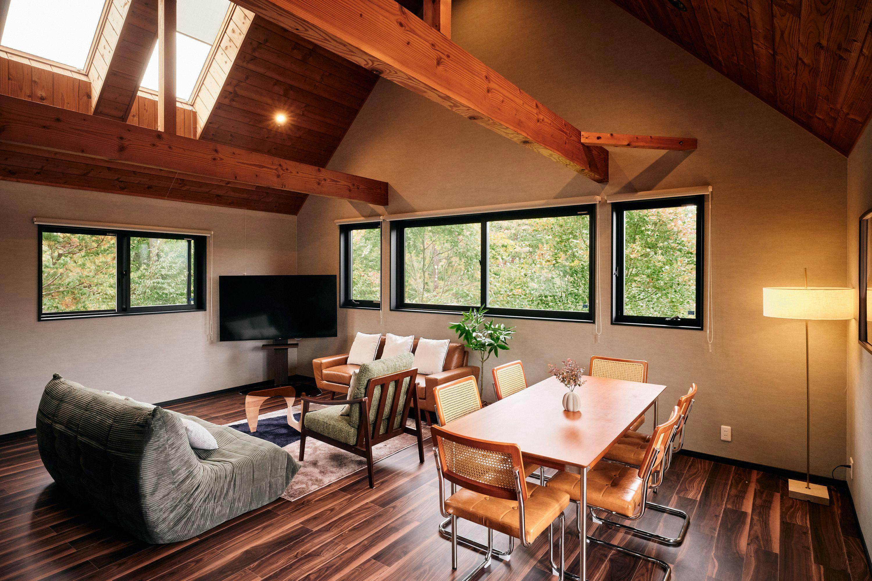 開放感と温もりのある空間