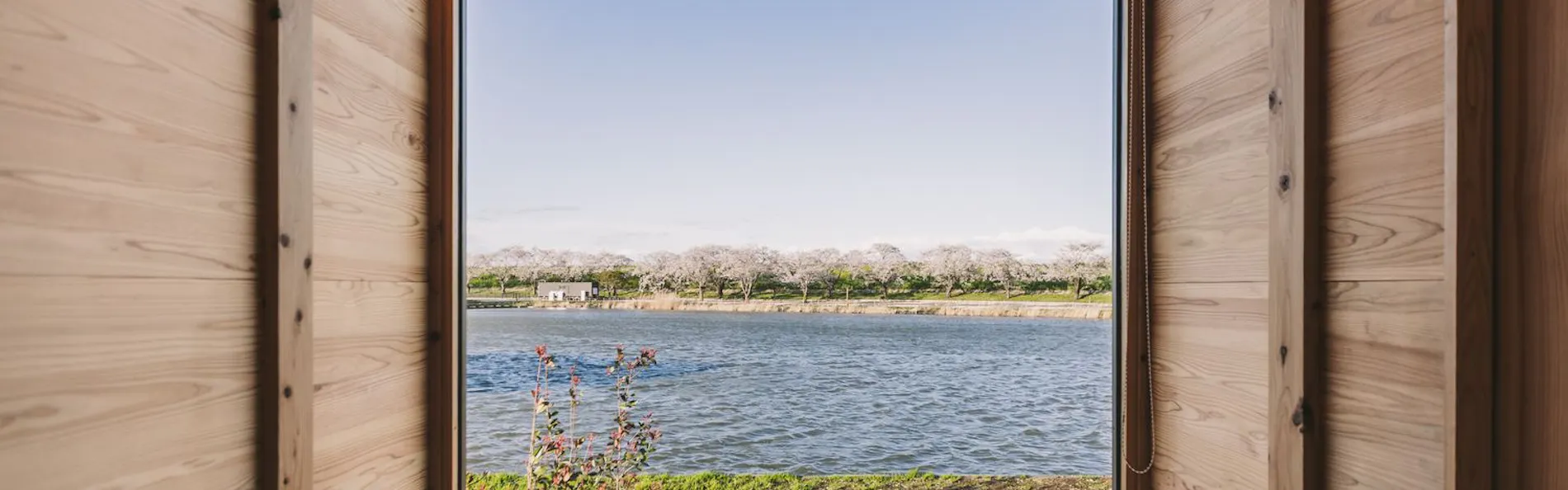 Earthboat Saitama Kawajima