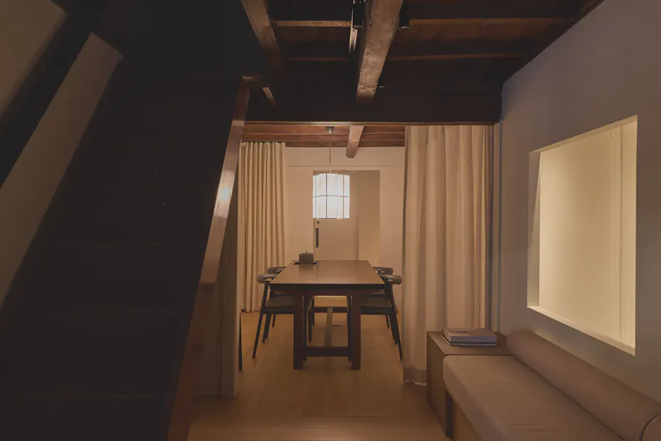 new tradition hotel kanazawa 1Fはリビング・ギャラリー・浴室のみで構成
