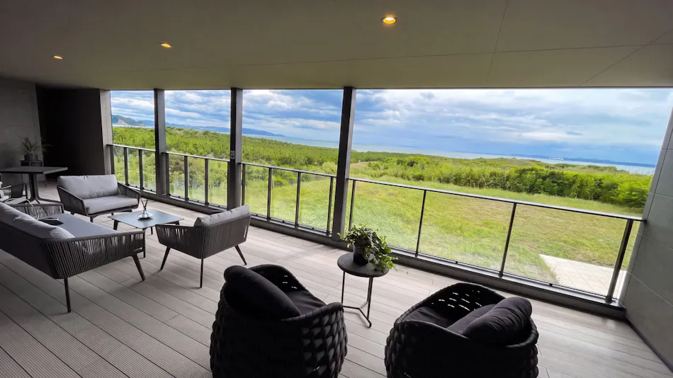 CIN GARDEN TERRACE