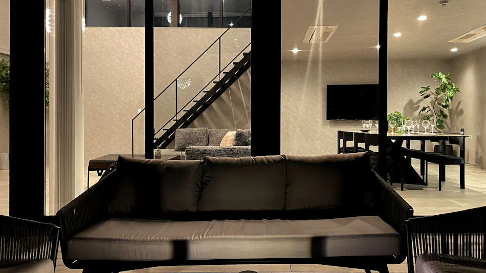 CIN GARDEN TERRACE