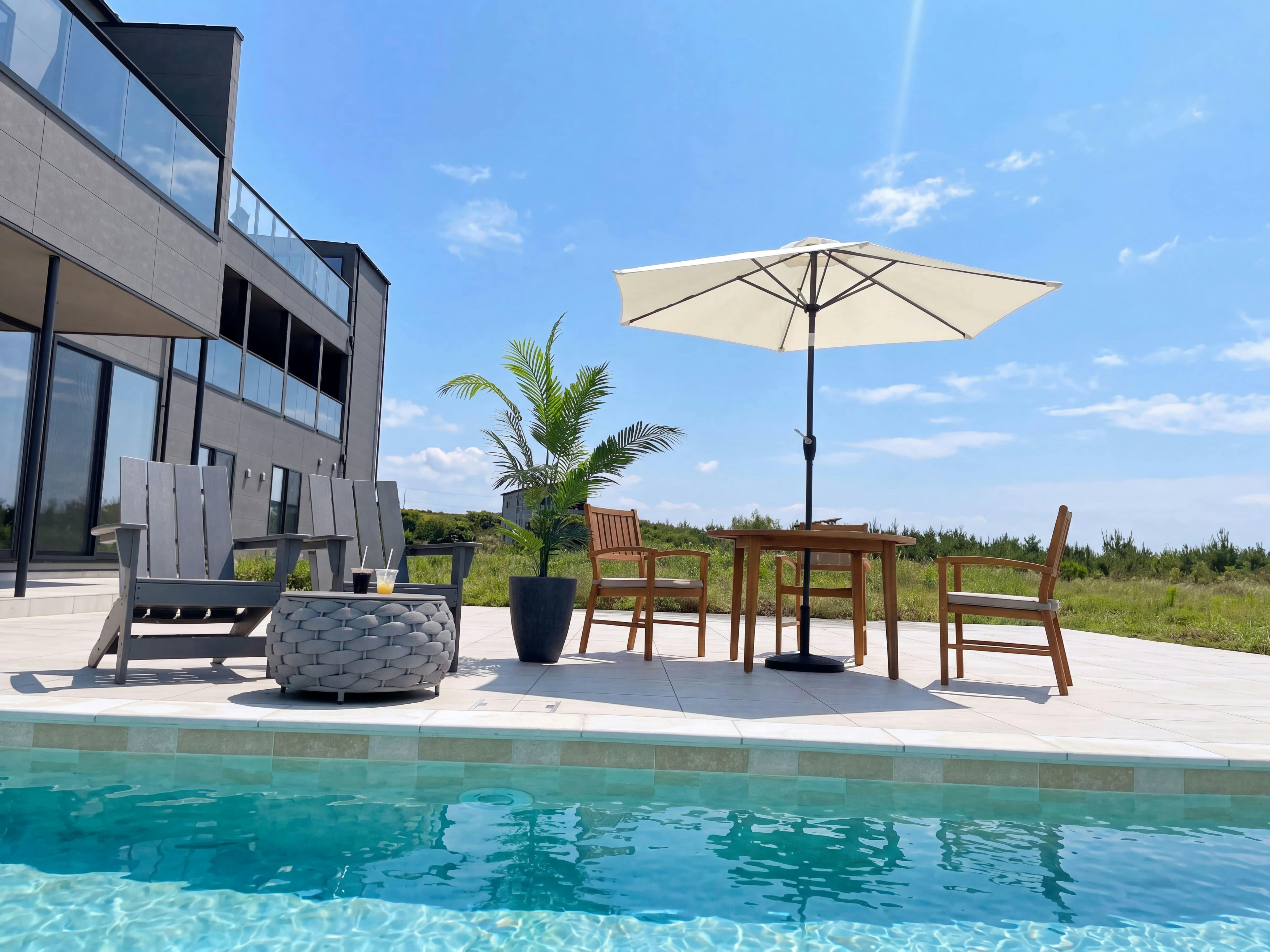 CIN GARDEN TERRACE