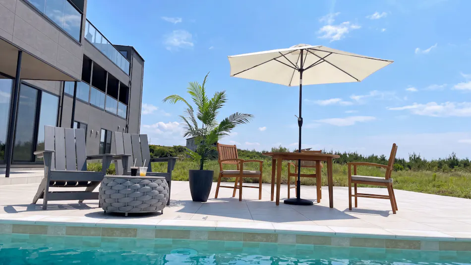 CIN GARDEN TERRACE