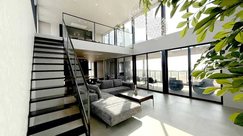 CIN GARDEN TERRACE