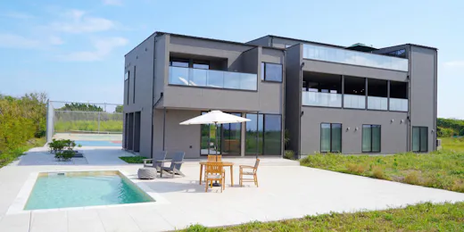 CIN GARDEN TERRACE