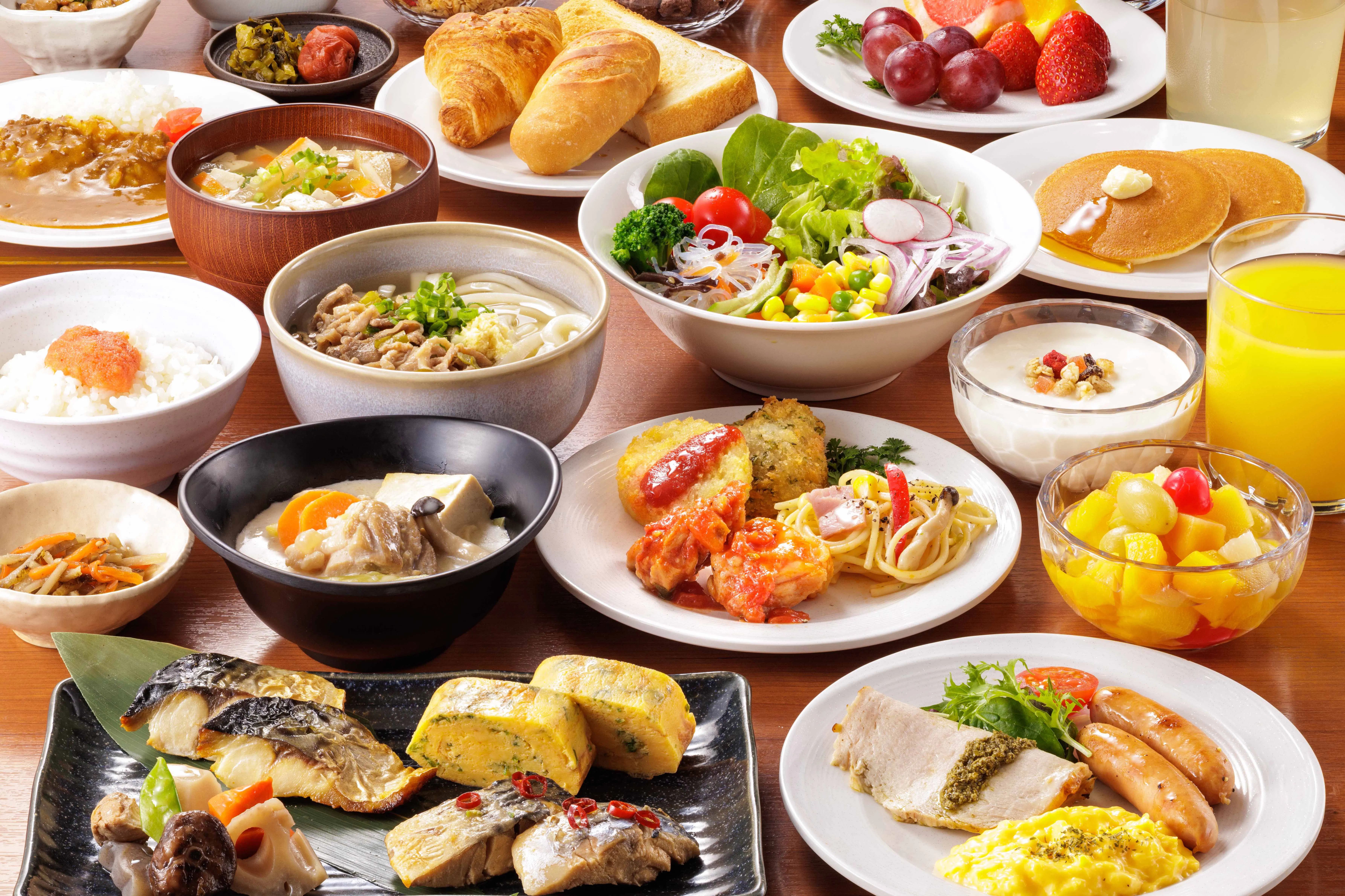 朝食