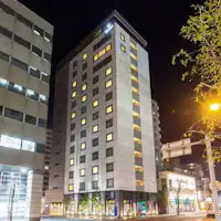 Hotel luaran - malam -