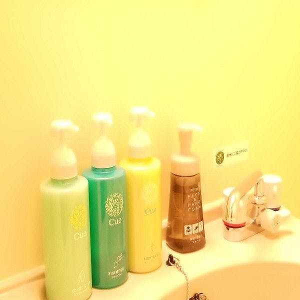 ｼｬﾝﾌﾟｰ類とﾊﾝﾄﾞｿｰﾌﾟはﾕﾆｯﾄﾊﾞｽ内に完備