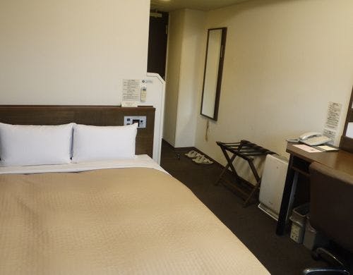 スタンダードセミダブルルーム