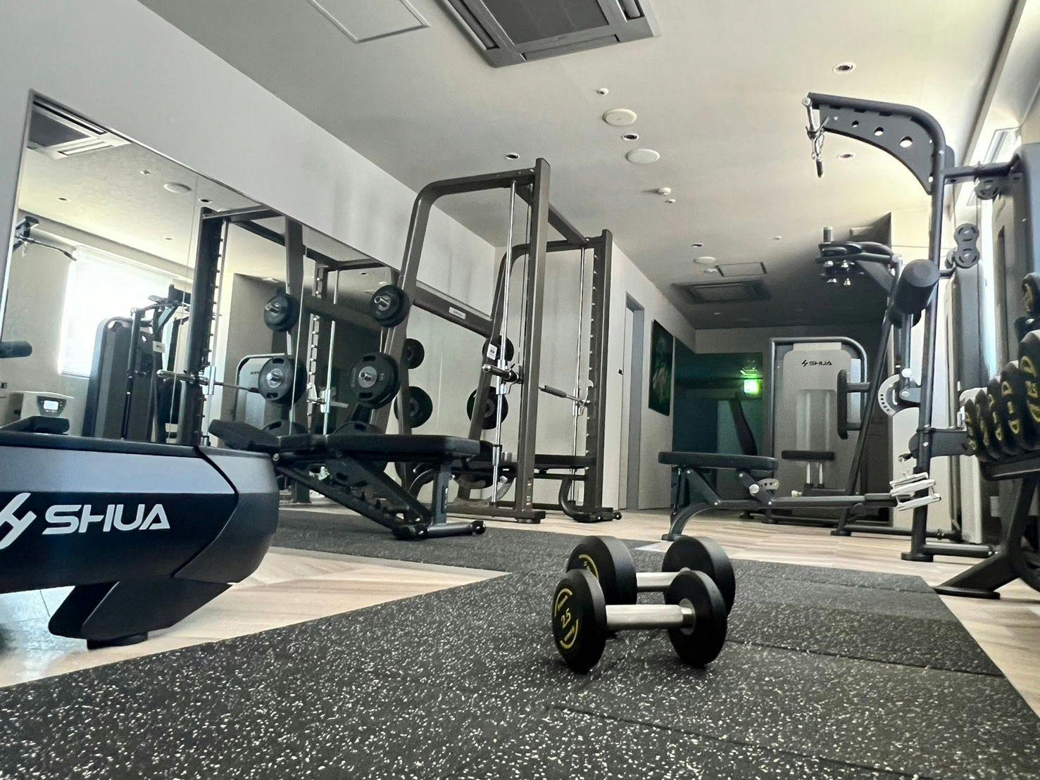 ＴＨＥ　ＧＹＭ