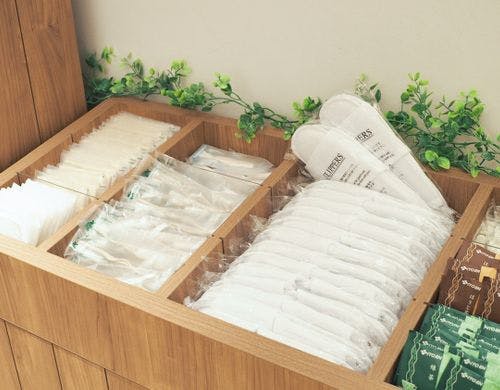 フロントのアメニティバー