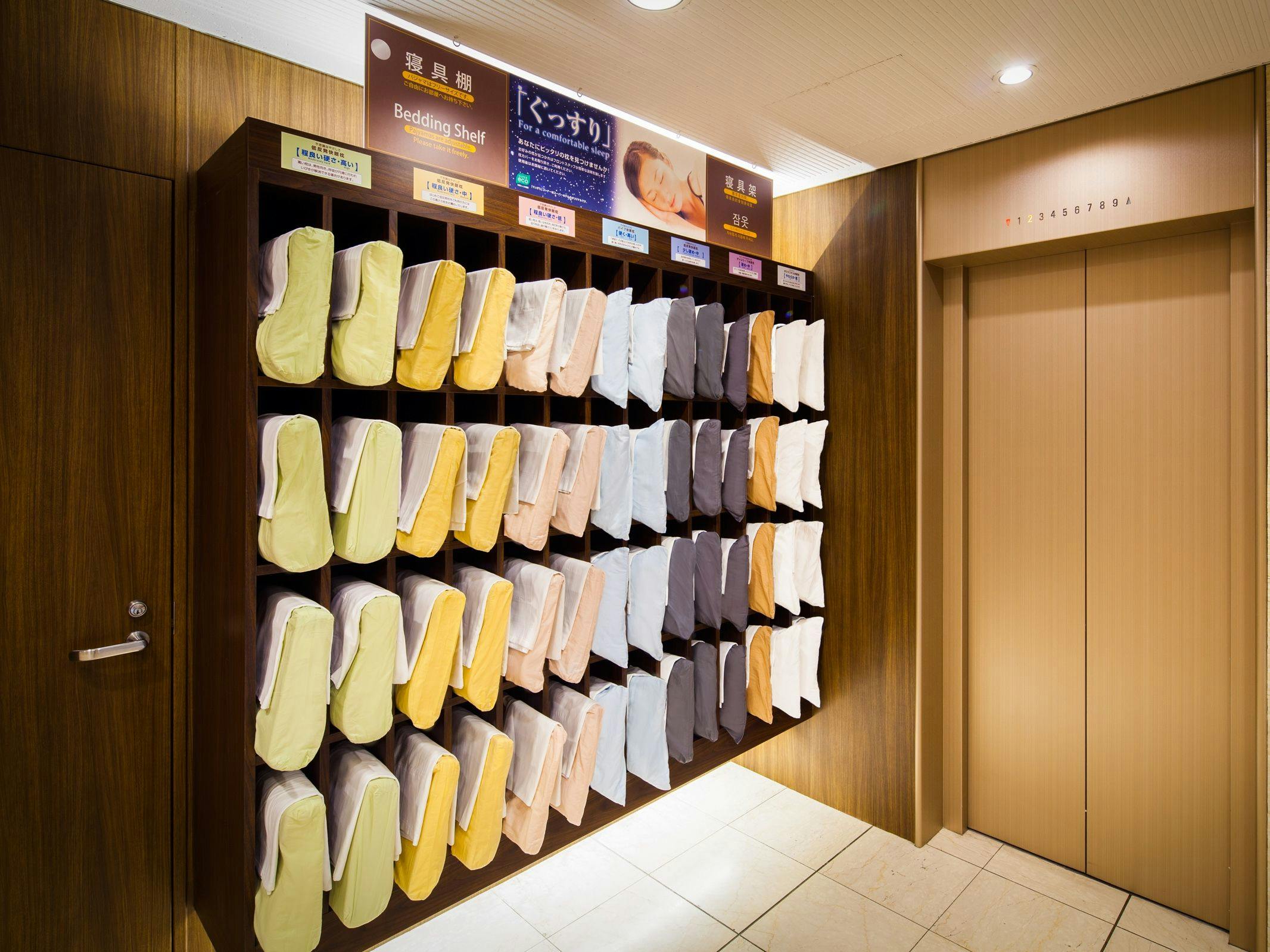 8 jenis bantal pilihan untuk tidur nyenyak