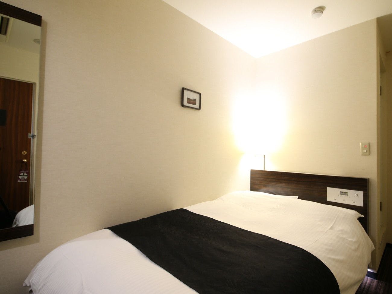 セミダブルルーム