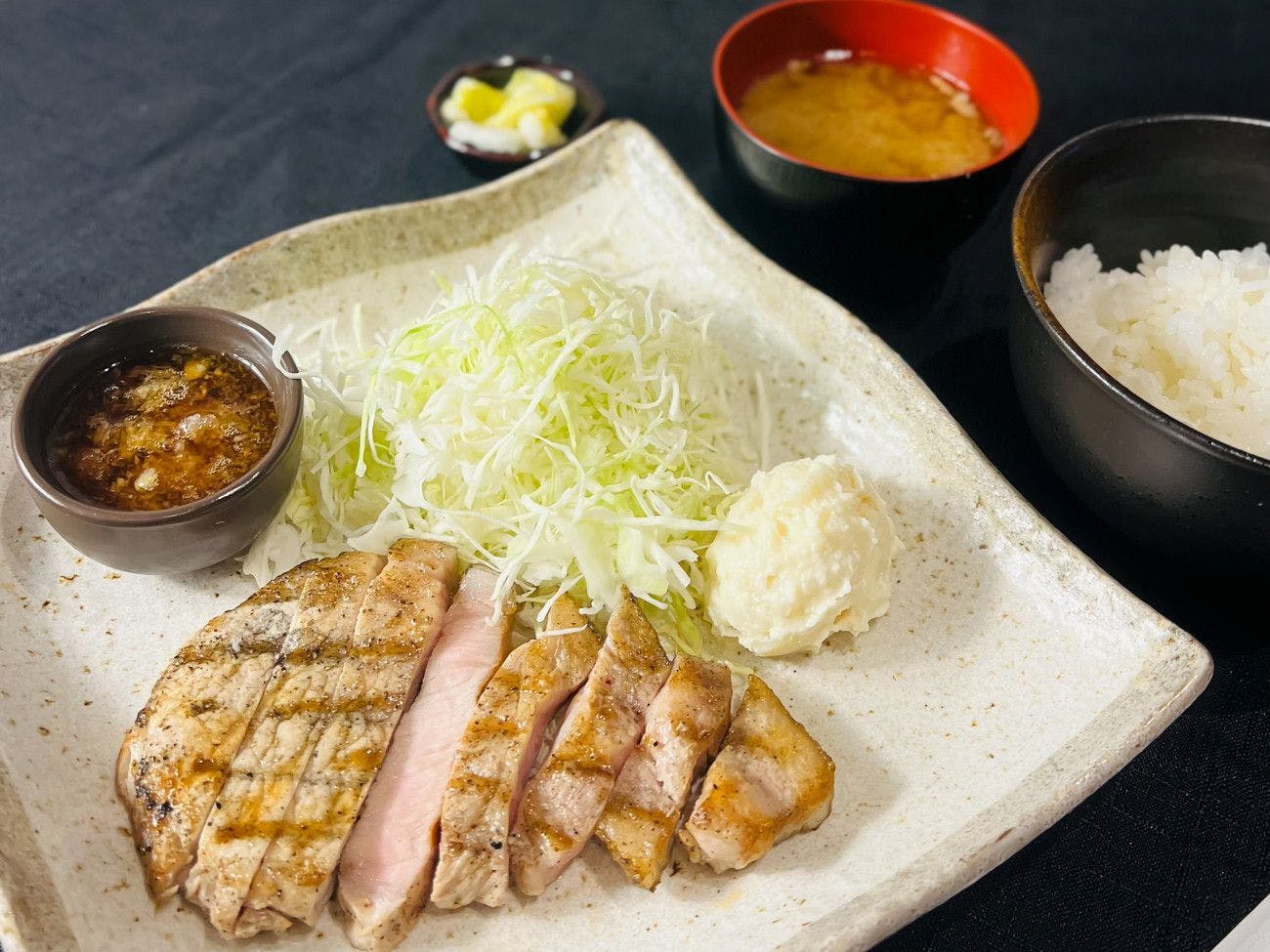 アパホテル〈東新宿 歌舞伎町〉