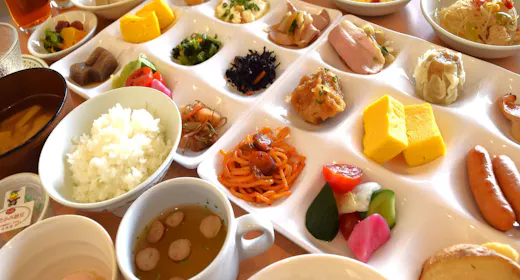 【事前カード決済限定プラン】【朝食付】お得にステイ ~快適な空間で素敵なステイを~