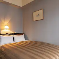 <セミダブルルーム>