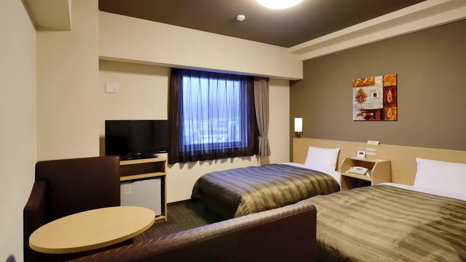 Hotel Route-Inn Ebina Ekimae